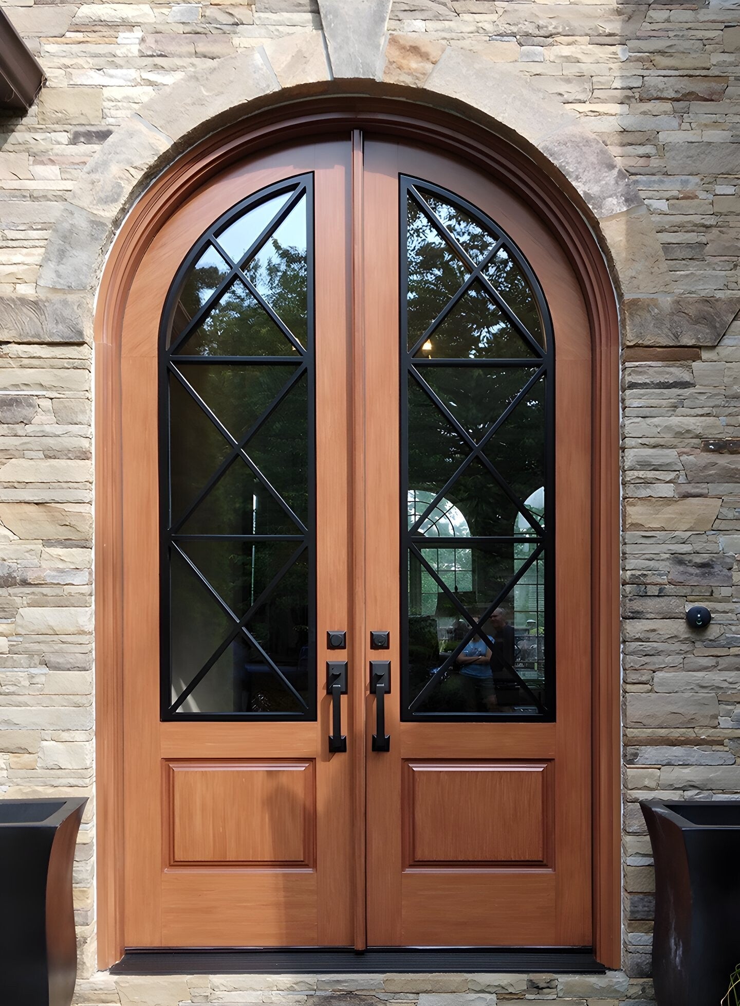 Traditional French Exterior Arched Top Double Door – DQVT